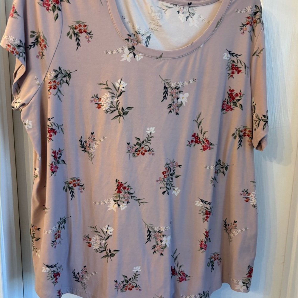 Sweet Pea Pink Floral Short Sleeve Top